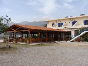 Flisvos Taverna