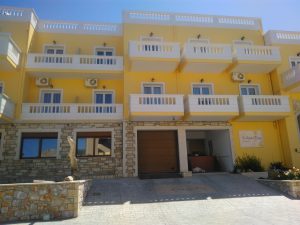 Crete Adventures: Kalyves Bay